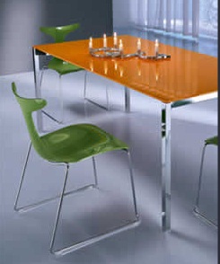 Casa turuncu masa tasarımı