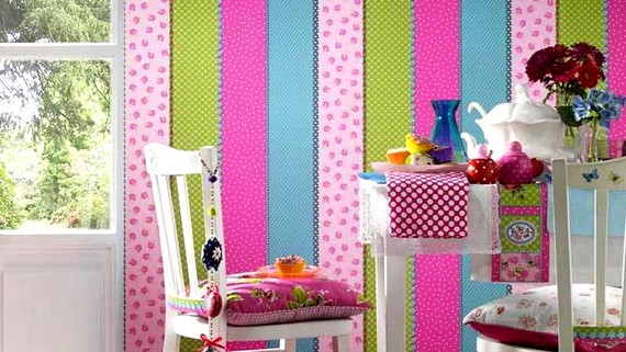 Renkli desenli çocuk odası duvar kağıdı örnekleri