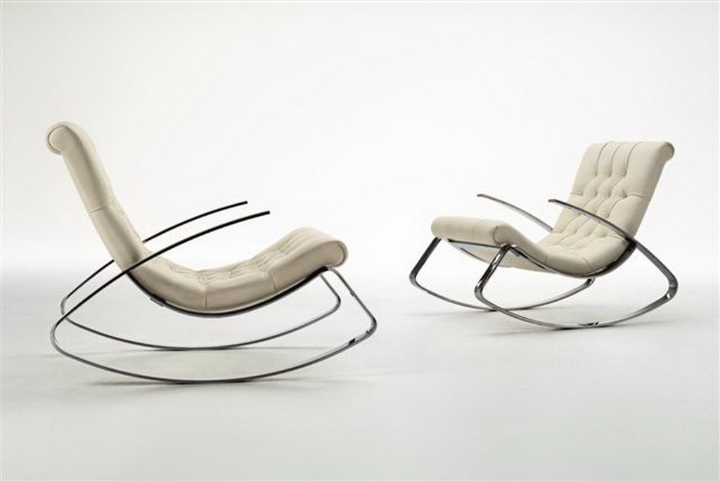 Metal ayaklı şık koltuk dizayn